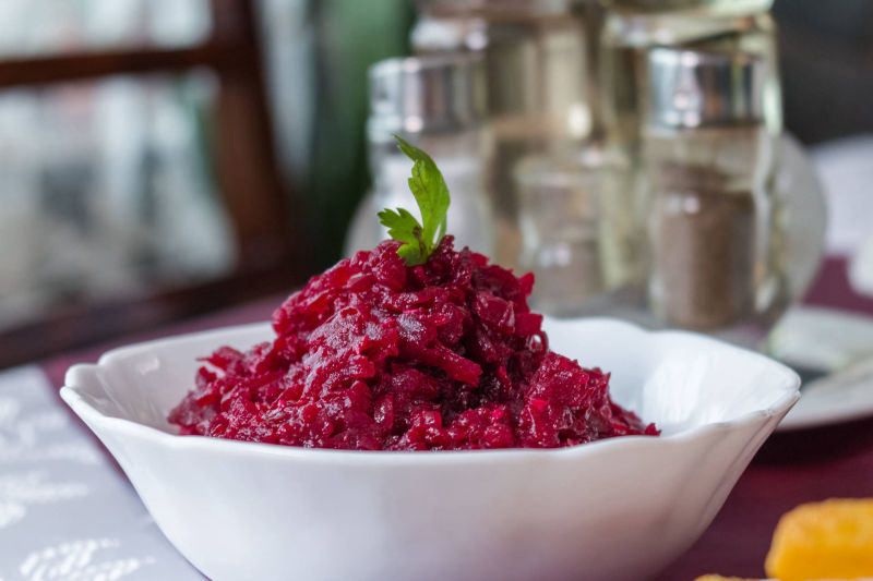 Şniţel Vienez cu cartofi prăjiţi